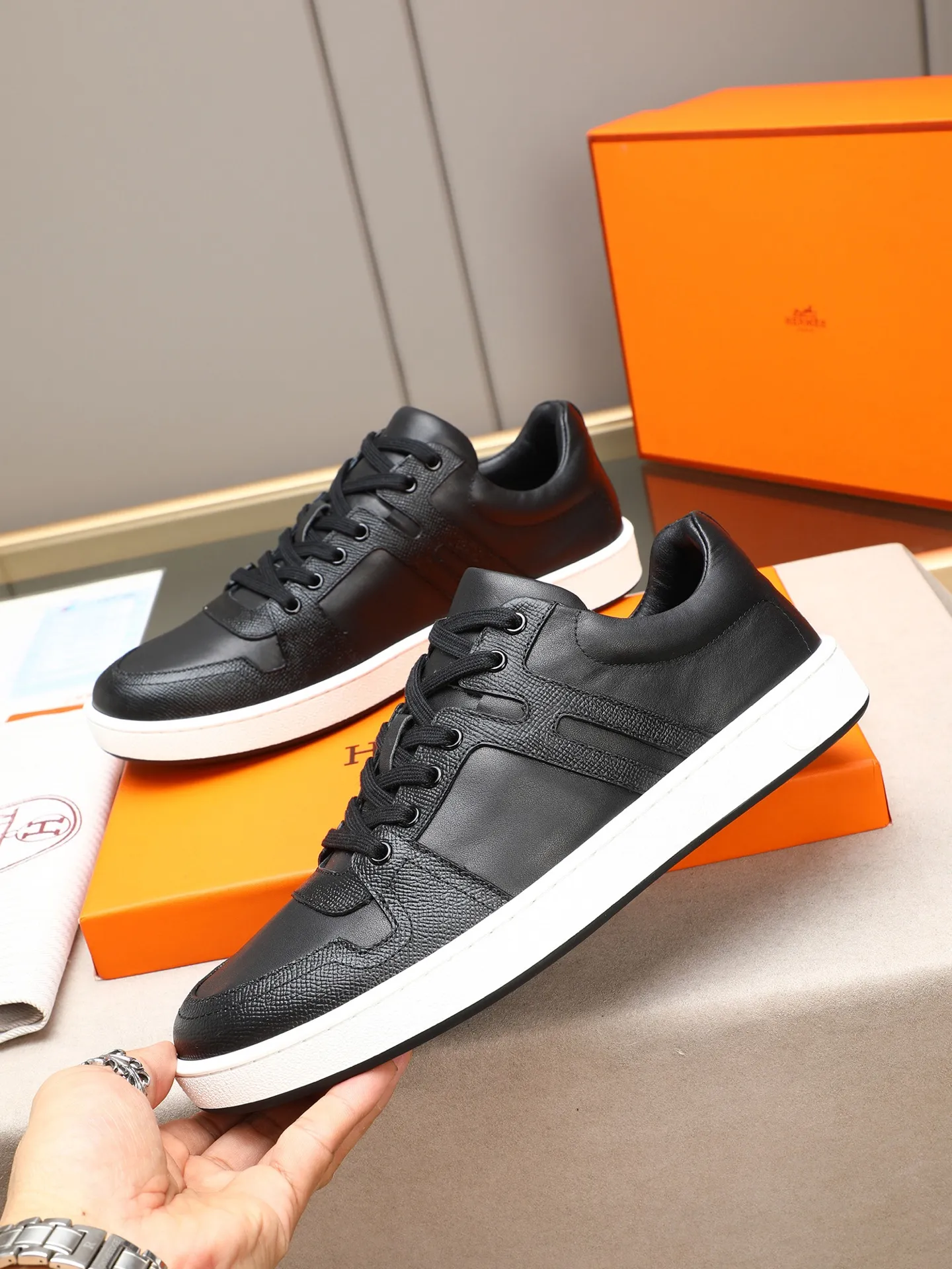 Men's shoes 💰720 [HERMES] Hermès - High-end quality original 🔍🔍🔍 casual sneakers - Upper: 🔝 Napa calfskin, shoe body sewn with brand 'H' totem - Lining: water-dyed cowhide - Outsole: original TPR. :38-44 (45, can be customized)